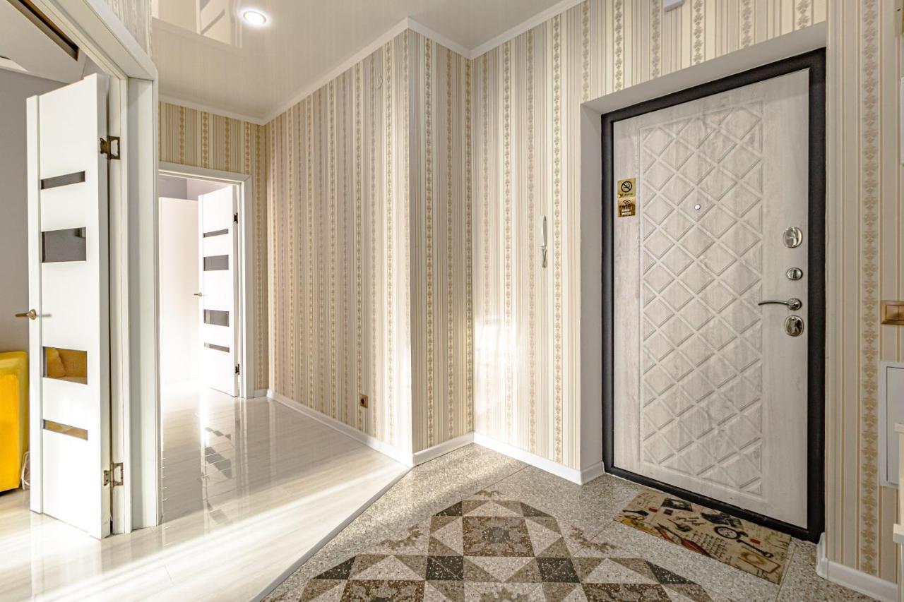 "7 Я-41" Apartment Астана Екстериор снимка