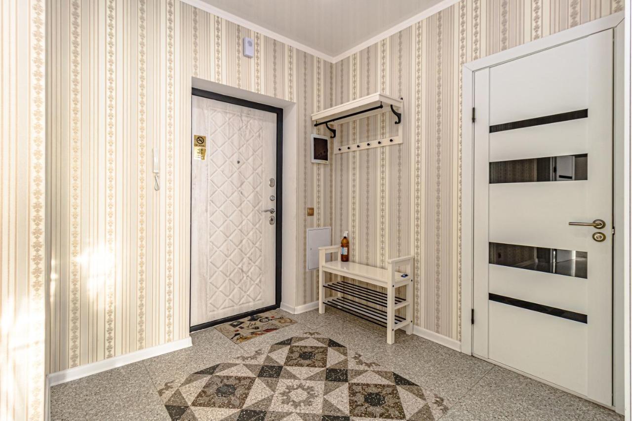 "7 Я-41" Apartment Астана Екстериор снимка